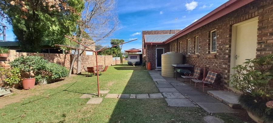 4 Bedroom Property for Sale in La Provance Free State